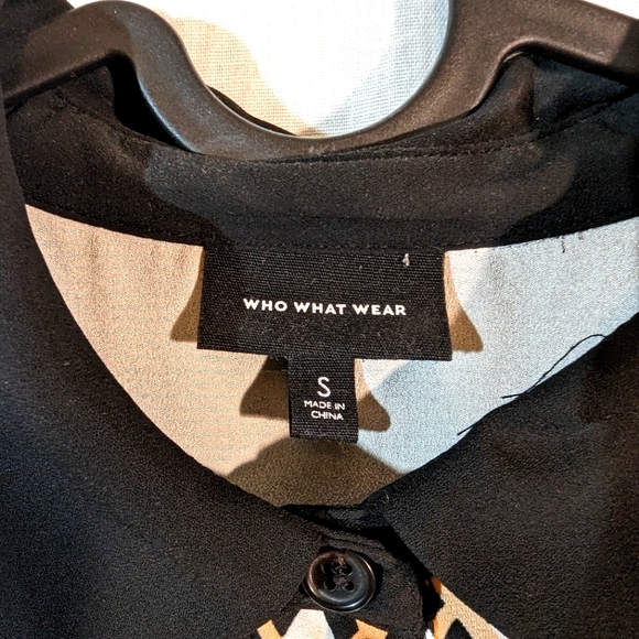 Sleeved Shirt Dress  🔶 🤍Orange & Black Pattern Collared Tie Belt - Picture 6 of 7